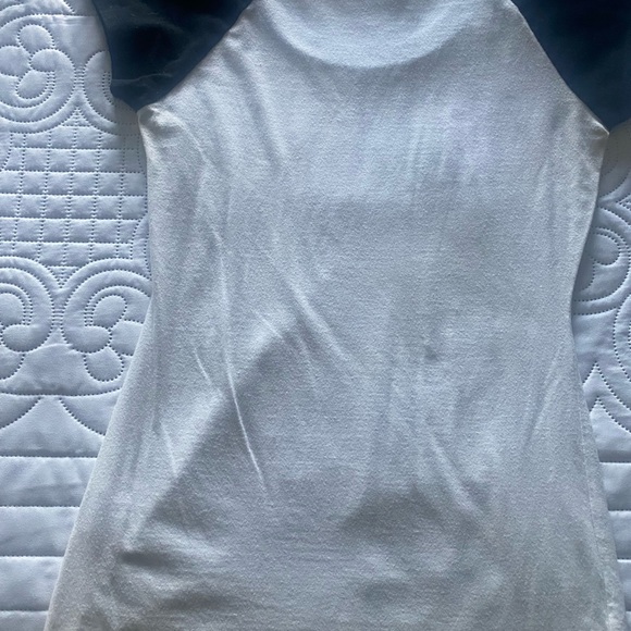 Juniors Tee Shirt - Picture 3 of 3